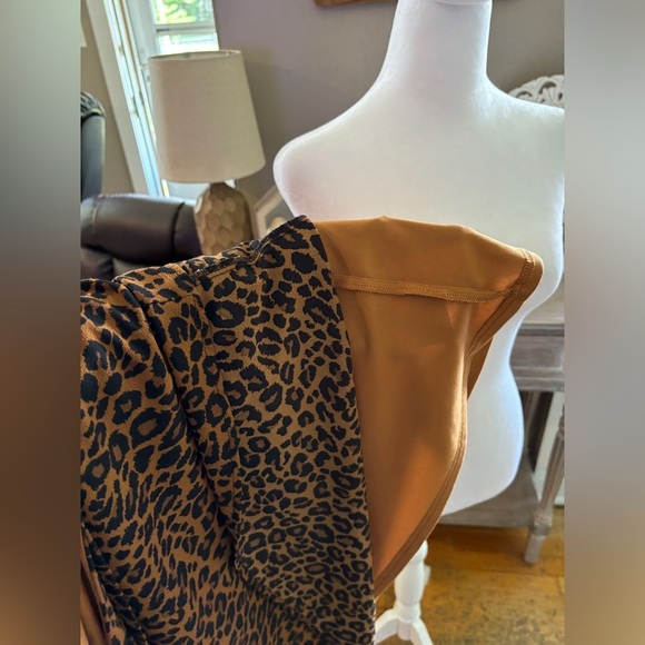 Time and Tru Cheetah Dress - Picture 7 of 8